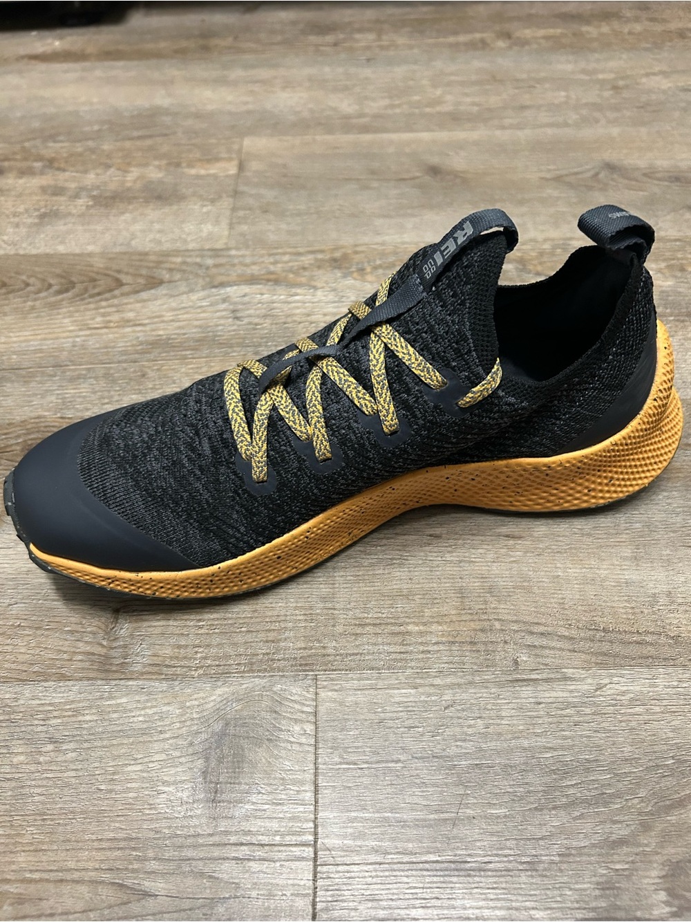 REI Co-op Swiftland MT Men’s Size 10 Black Yellow Knit Trail Sneakers Shoes - Picture 5 of 10